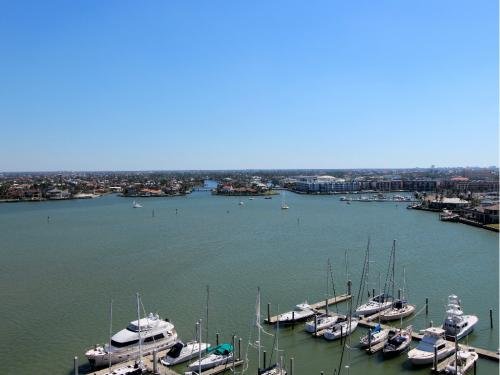 Boating Condos - Pier 81 - Marco Island, FL